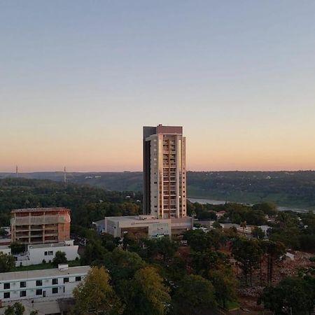 Apartamento Lindíssimo apt no último andar no CENTRO de FOZ com vista INCRÍVEL Foz do Iguaçu Exterior foto